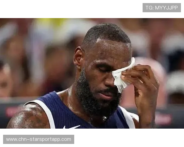 一夜2签1裁达成！詹姆斯伤情更新，湖人遭遇黑哨，勇士小麻烦，詹姆斯受伤后的湖人