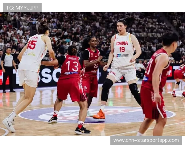 女篮姑娘的精神成为时代象征，女篮团队精神