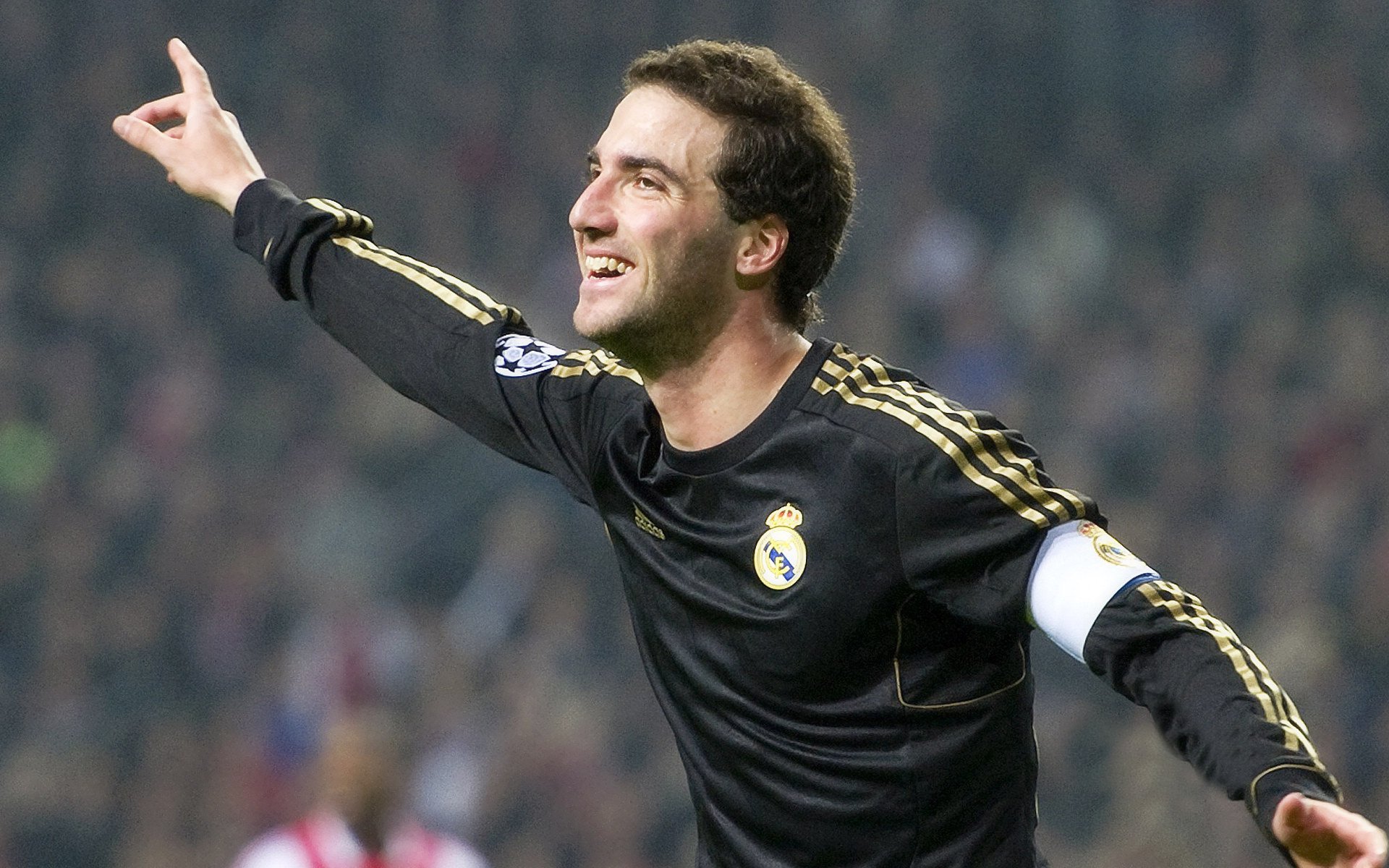 xingkong.com-球员技术进步明显受好评，球员评价